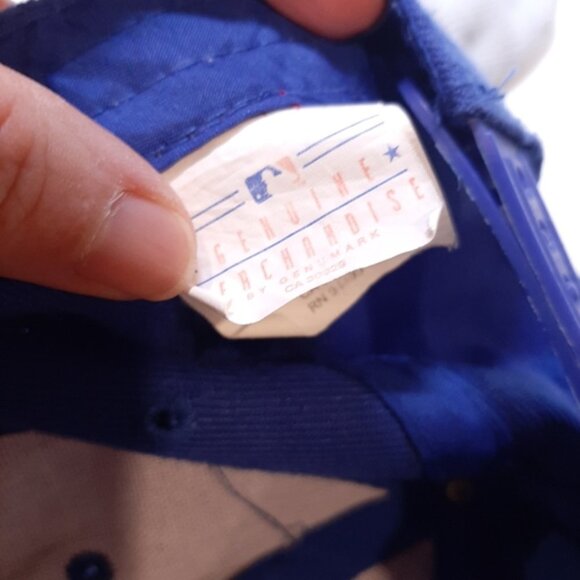 Bundle Of Sports Hats Beanie Baseball Cap NHL MLB Toronto Maple Leafs Blue Jays - Picture 11 of 12